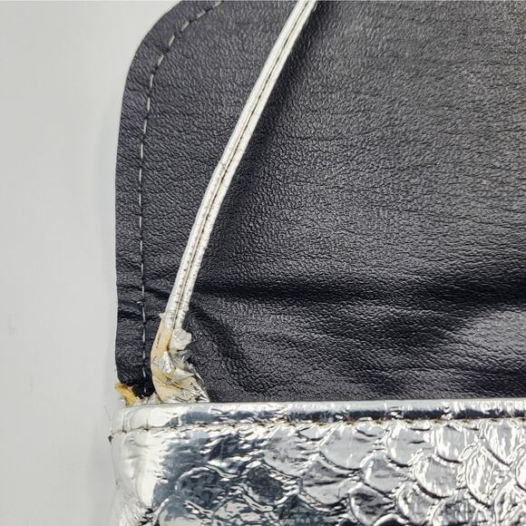 Vtg Silver Mermaid Micro Flap Faux Snake Leather Foldover Clutch Shoulder Bag - Picture 5 of 12